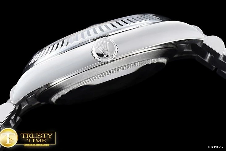 0905 Durable RDD0206A – DayDate 668